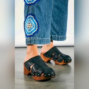 Free People Libra Fisherman Clog | Size US 7-7.5 EU 38 Black